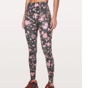 Lululemon Fast & Free Full Length Tight *Nulux 28" Frosted Rose Multi - Size 6